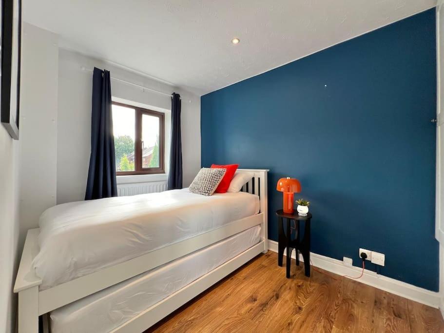 Perfect Very Central And Peaceful Oxford Home With Free Parking & Private Garden - 외부 사진