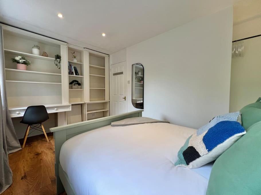 Perfect Very Central And Peaceful Oxford Home With Free Parking & Private Garden - 외부 사진